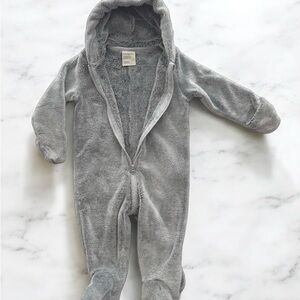 First Impressions
Baby Boys or Baby Girls Hooded Fleece Coverall